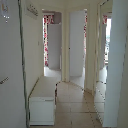 Scorpio Bi 1203 With Frontal Sea View Apartment *