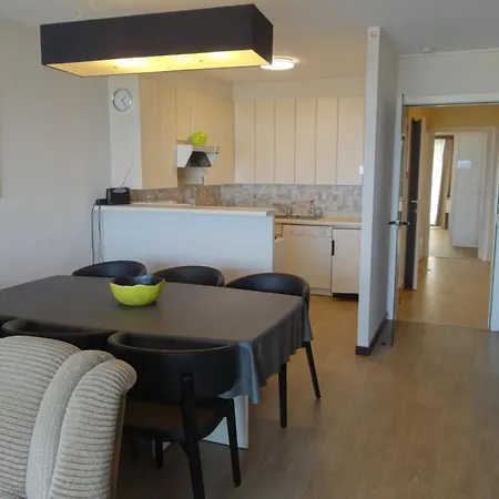 Scorpio Bi 1203 With Frontal Sea View Apartment