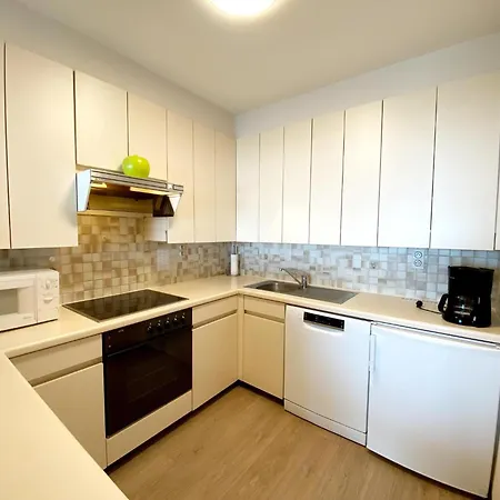 Appartement In Near Sandy Beaches Nieuwpoort