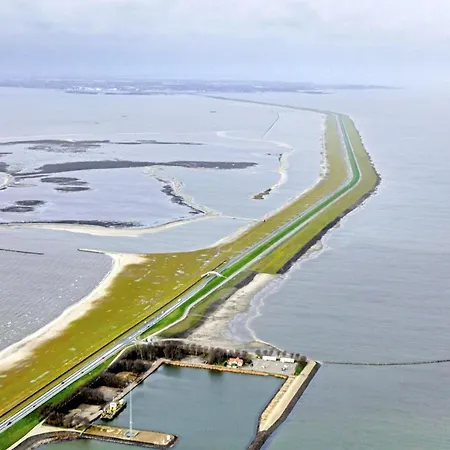 In Near Sandy Beaches Lägenhet