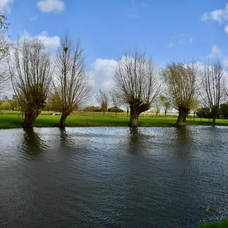 Appartement In Near Sandy Beaches